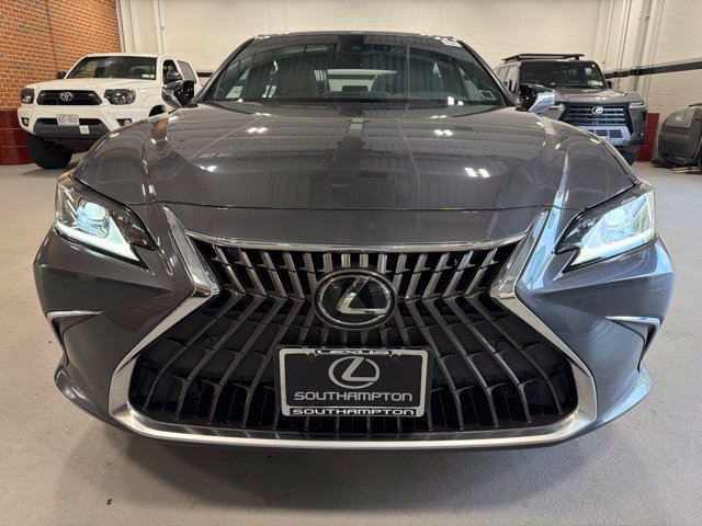 Used 2024 Lexus ES 350 w/ Premium Package FWD image 2