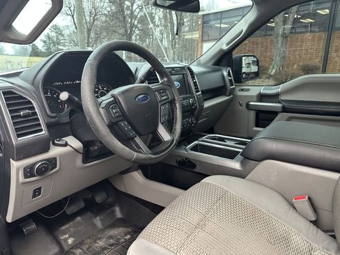 Used 2016 Ford F150 XLT w/ Equipment Group 301A Mid image 19