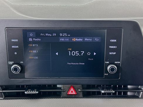 Used 2025 Kia Sportage LX AWD/4WD image 19