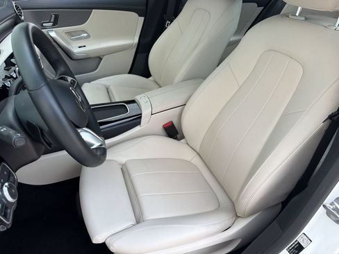 Certified 2026 Mercedes-Benz CLA 250 image 5