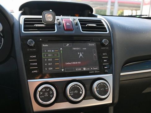 Used 2016 Subaru Crosstrek 2.0i Limited image 17