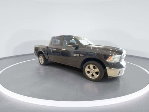 Used 2018 RAM 1500 Big Horn AWD/4WD image 2