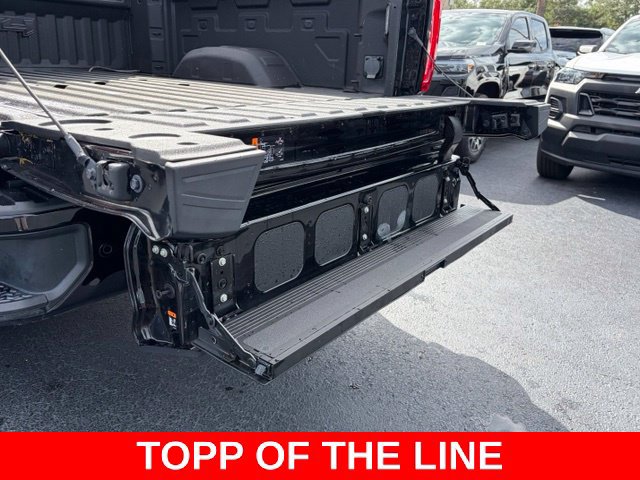 Used 2020 GMC Sierra 2500 AT4 w/ AT4 Premium Package AWD/4WD image 17