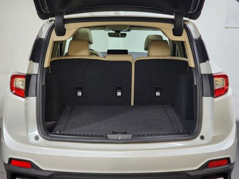 Used 2023 Acura RDX SH-AWD image 8