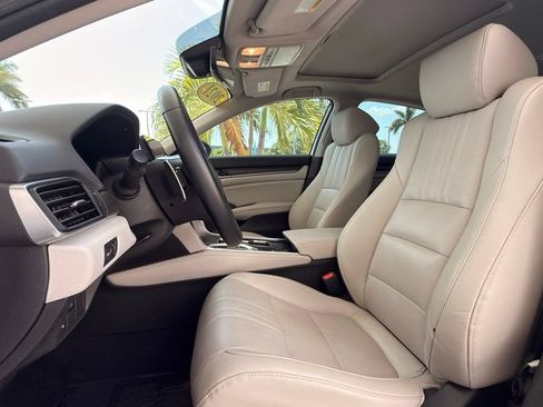 Used 2021 Honda Accord EX-L image 4