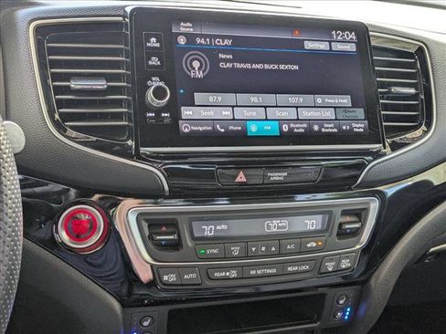 Used 2024 Honda Ridgeline Black Edition image 14