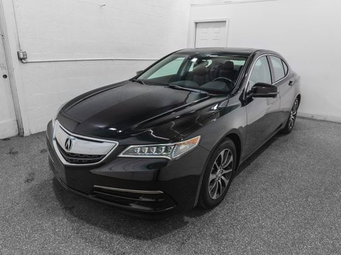 Used 2017 Acura TLX w/ Technology Package FWD image 4