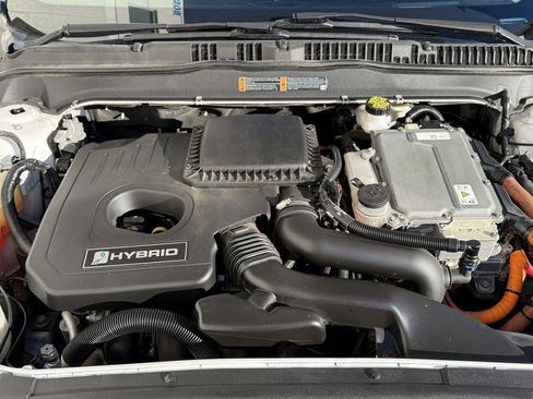 Used 2019 Ford Fusion SE image 8