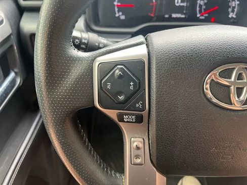 Used 2022 Toyota 4Runner SR5 image 15