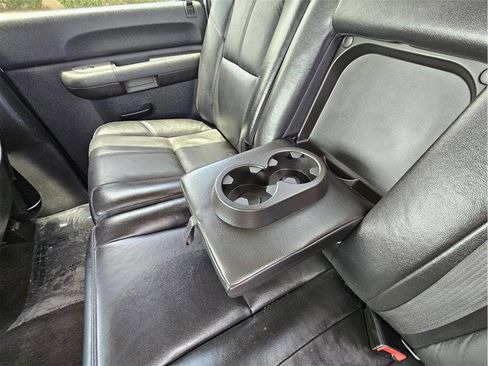 Used 2008 Chevrolet Silverado 1500 LT w/ Suspension Package, Off-Road AWD/4WD image 23