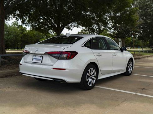 Used 2026 Honda Civic LX image 9