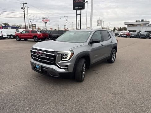 New 2026 GMC Terrain Elevation w/ Technology Package II image 3