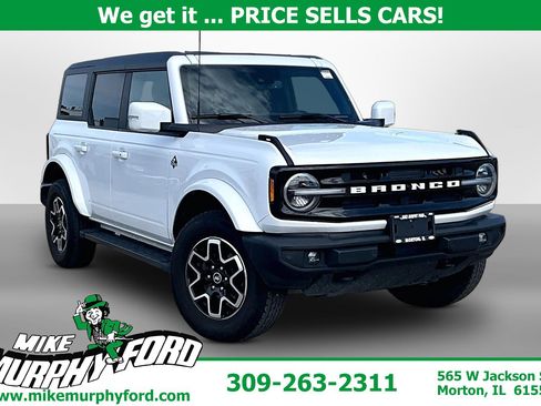 Used 2023 Ford Bronco Outer Banks AWD/4WD image 1