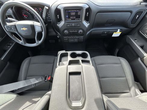Used 2026 Chevrolet Silverado 1500 Custom image 12