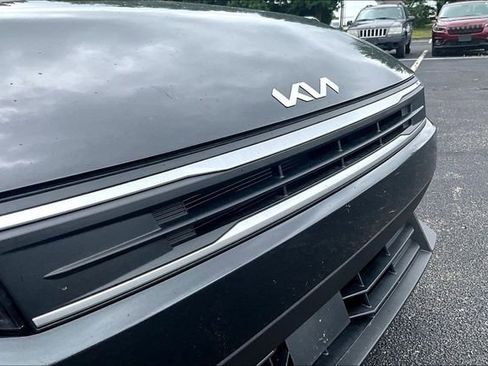 Used 2025 Kia K4 FWD image 30