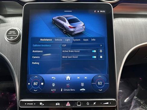 Used 2025 Mercedes-Benz C 300 4MATIC Sedan image 23