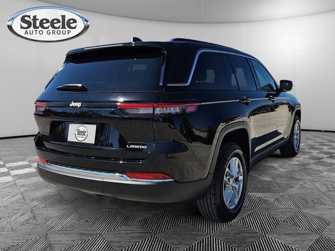 New 2025 Jeep Grand Cherokee Laredo X RWD image 5
