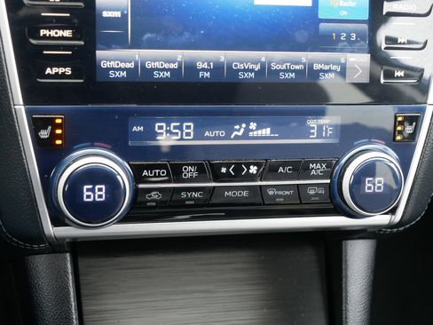 Used 2018 Subaru Outback 2.5i Premium image 23