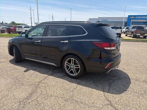 Used 2018 Hyundai Santa Fe Limited FWD image 4