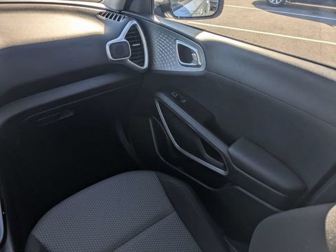 Used 2020 Kia Soul LX FWD image 15
