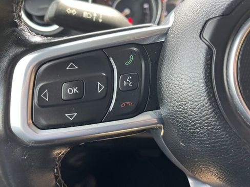 Used 2021 Jeep Wrangler Unlimited Sahara image 23