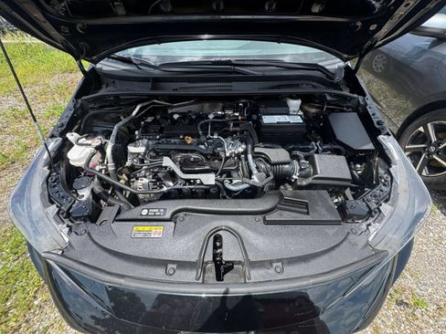 Used 2025 Toyota Corolla LE FWD image 31