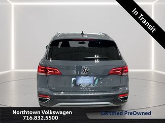 Used 2023 Volkswagen Taos SE AWD/4WD video 4