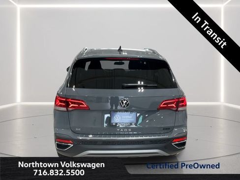Used 2023 Volkswagen Taos SE AWD/4WD image 4