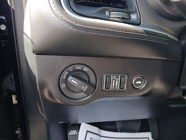Certified 2022 Dodge Challenger GT RWD image 34