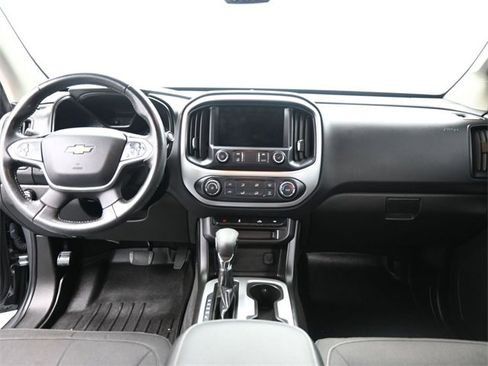 Used 2022 Chevrolet Colorado LT w/ LT Convenience Package image 27