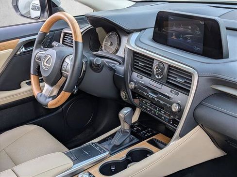 Used 2022 Lexus RX 350L FWD w/ Premium Package image 18