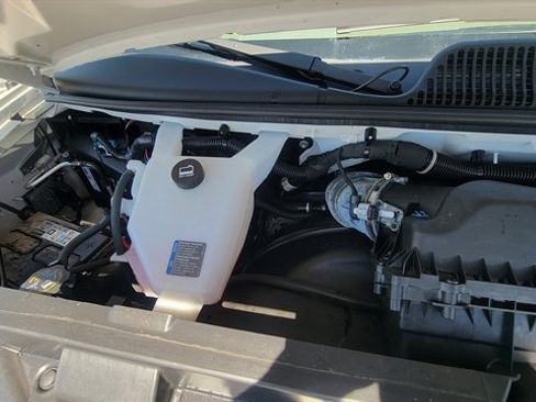 Used 2023 Chevrolet Express 3500 LS RWD image 13
