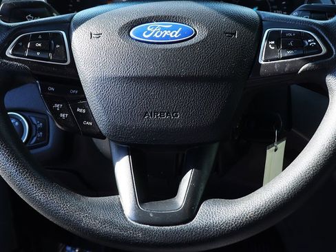 Used 2017 Ford Escape S image 54