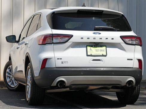 Used 2021 Ford Escape SE AWD/4WD image 4