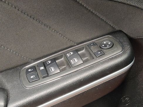 Used 2022 Dodge Charger SXT RWD image 27