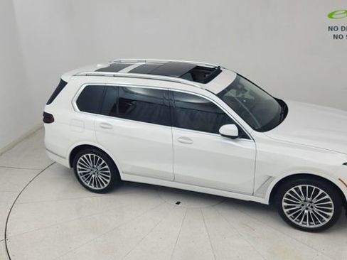 Used 2026 BMW X7 xDrive40i AWD/4WD image 83