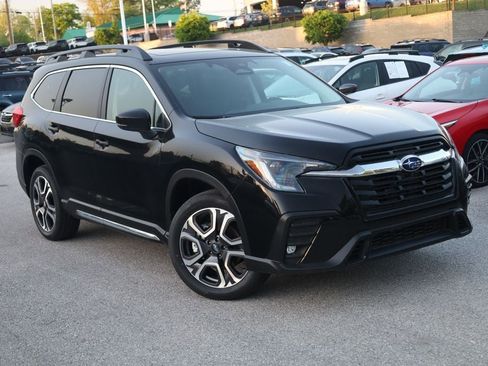 New 2026 Subaru Ascent Limited AWD/4WD image 2