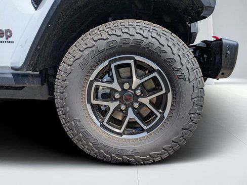 New 2026 Jeep Gladiator Rubicon image 10