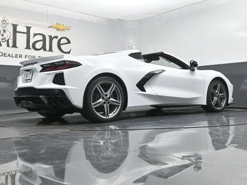 New 2027 Chevrolet Corvette Stingray Coupe w/ 2LT RWD image 15