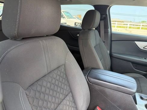 Used 2019 Chevrolet Blazer LT FWD image 26