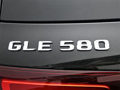 New 2026 Mercedes-Benz GLE 580 4MATIC image 14