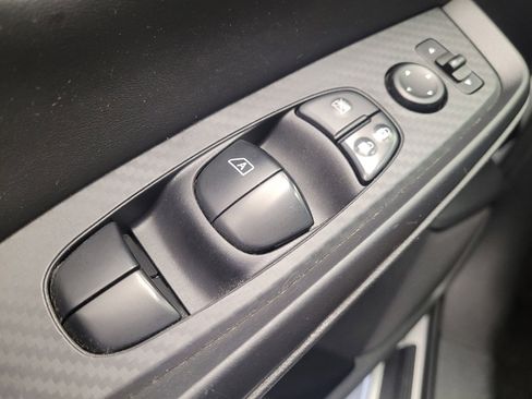 Used 2021 Nissan Sentra SV image 27