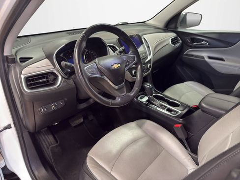 Used 2019 Chevrolet Equinox Premier image 16