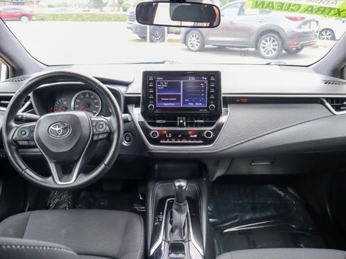 Used 2020 Toyota Corolla SE FWD image 14