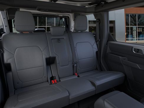 New 2026 Ford Bronco Outer Banks AWD/4WD image 11
