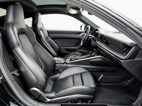 Certified 2020 Porsche 911 Carrera image 26