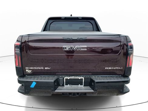 New 2025 GMC Sierra EV Denali image 5