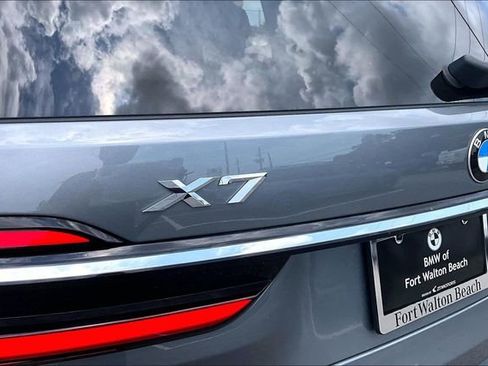 Used 2023 BMW X7 xDrive40i w/ Executive Package AWD/4WD image 26