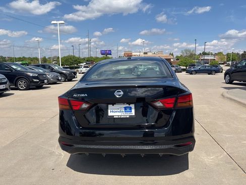 Used 2020 Nissan Altima 2.5 S FWD image 6