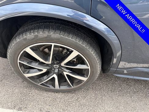 Used 2021 Volvo XC90 T6 Momentum w/ Climate Package AWD/4WD image 10
